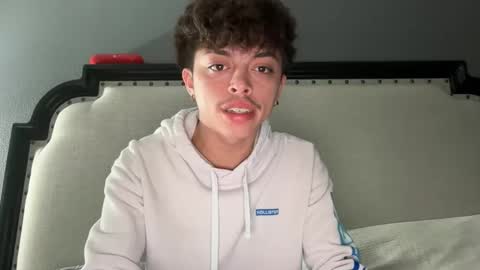 Jose online show from February 3, 2:53 am