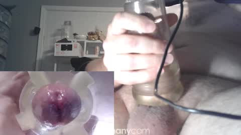 Geekydick online show from October 3, 4:56 pm