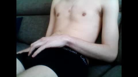 geil123569551 online show from March 30, 2:18 pm