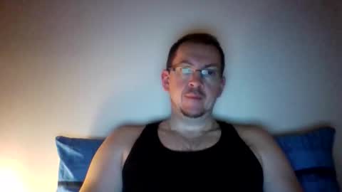 geilerwixxer27 online show from November 10, 10:58 pm