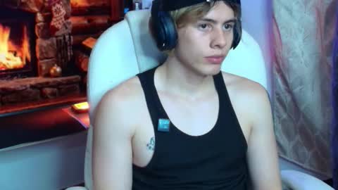 Gem Dominus online show from December 23, 1:25 am