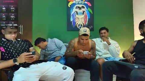 gendersonfit online show from November 14, 2:04 am