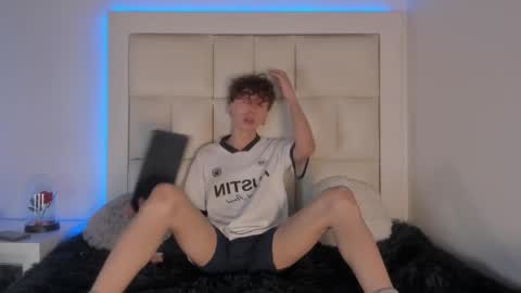 genesis_js online show from January 5, 8:34 pm