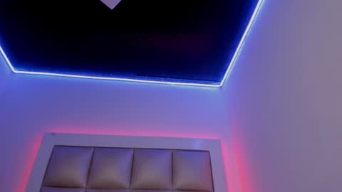 genesis_js online show from February 14, 12:33 pm