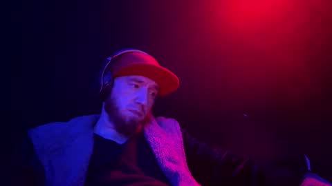 genitalwars online show from November 24, 7:42 am