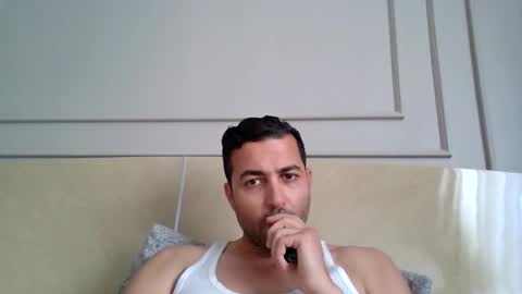 genteldevil online show from April 13, 9:54 am