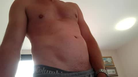 genuinecouple69 online show from July 22, 9:01 am