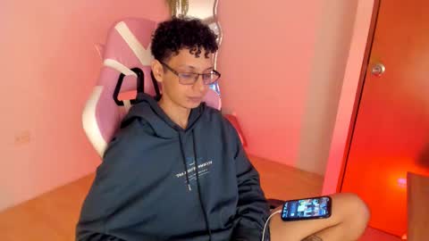 georgy_nroses online show from December 23, 7:49 am