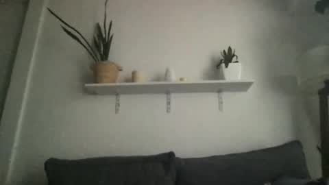 gerez20 online show from April 14, 9:03 pm