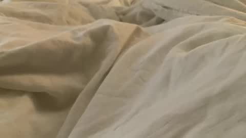 gianf1715 online show from April 22, 1:49 pm