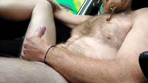 Snapshot of giddyup420024 chatting on January 13, 4:50 am giddyup420024 online show from January 13, 4:50 am