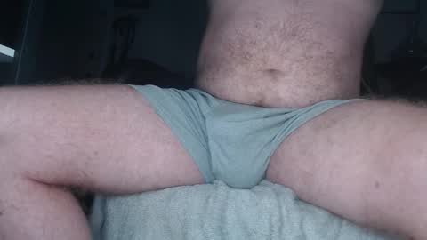 Snapshot of gingercub813 chatting on October 25, 5:42 am Ginger Cub online show from October 25, 5:42 am