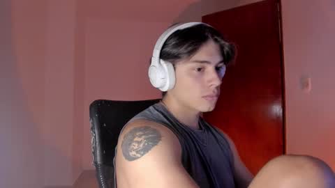 GioRusso online show from November 6, 5:54 am