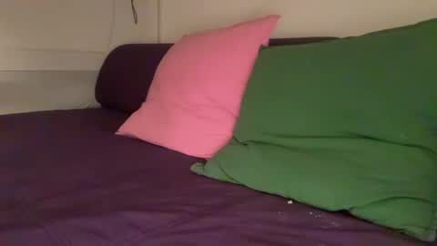 girlswanthis online show from March 14, 10:39 pm