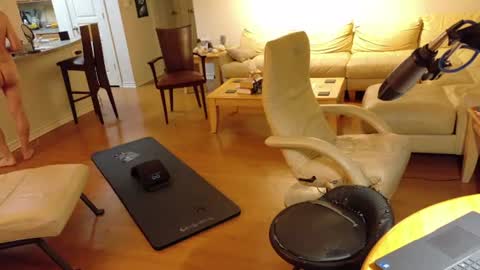 glennbitch online show from June 22, 5:57 am