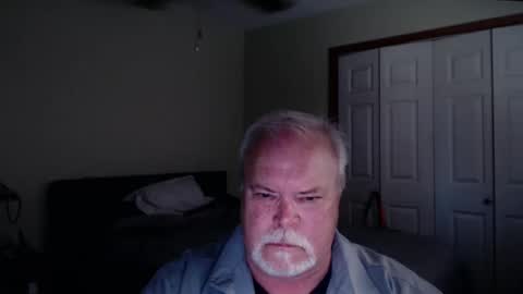 gmctruckguy online show from June 3, 9:20 pm
