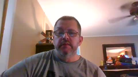 IDKIDCIDGAF online show from October 3, 2:55 pm