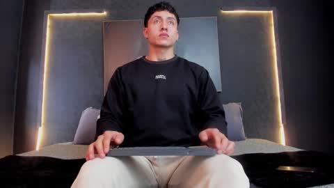 steven online show from December 9, 12:42 pm