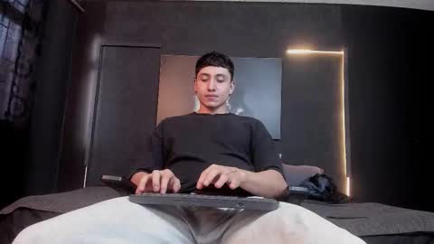 steven online show from October 14, 11:17 am