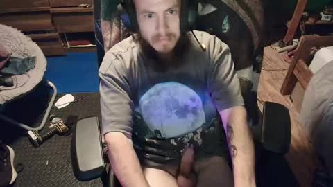 Snapshot of godmangod chatting on October 12, 10:15 pm jimmyjohnameson online show from October 12, 10:15 pm