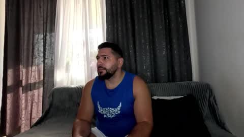 Snapshot of gold_alpha_boy chatting on October 11, 11:03 am gold_alpha_boy online show from October 11, 11:03 am