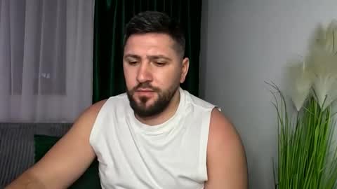 gold_alpha_boy online show from April 1, 7:00 pm