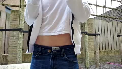   online show from March 11, 11:44 am