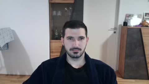 goldnic_10 online show from April 22, 4:52 am