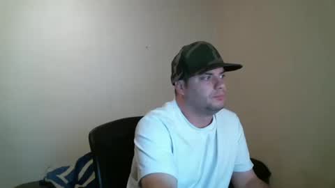 Snapshot of goleafzgo chatting on October 15, 3:03 am goleafzgo online show from October 15, 3:03 am