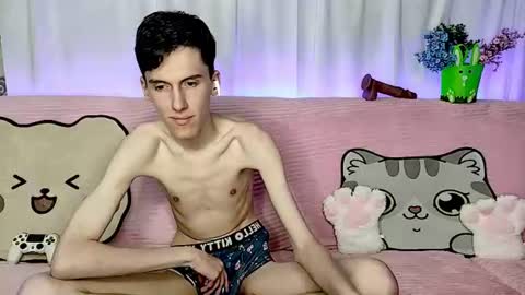 Luca online show from June 20, 2:05 am