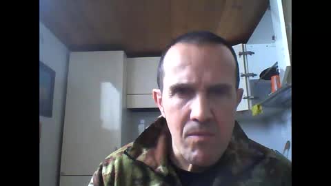 gorillonexxx online show from May 1, 1:25 pm