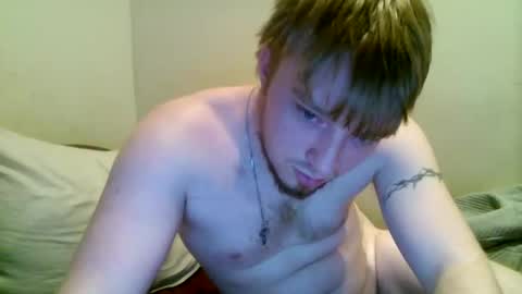 gravewalker22 online show from February 6, 3:36 am