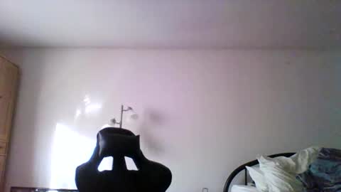 Snapshot of greatgazu chatting on January 4, 8:27 pm hotforyou69 online show from January 4, 8:27 pm