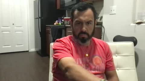 Snapshot of greg78652 chatting on October 13, 2:06 am greg78652 online show from October 13, 2:06 am