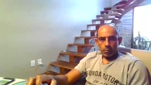 Snapshot of grego435380 chatting on September 20, 6:30 pm grego435380 online show from September 20, 6:30 pm