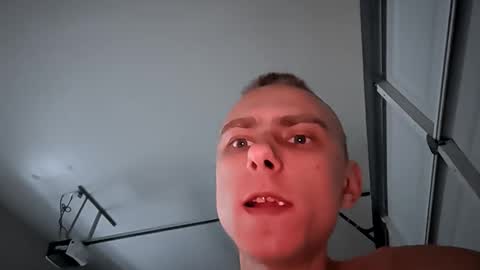 Roger454 online show from April 4, 11:07 am