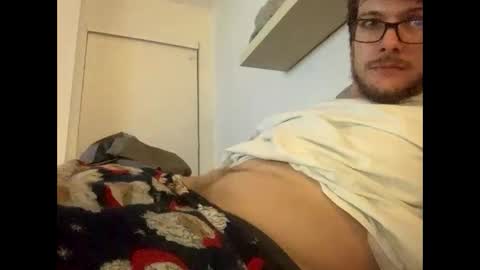 Snapshot of greyvan96 chatting on January 25, 8:31 am Perfectlyaveragesavage online show from January 25, 8:31 am