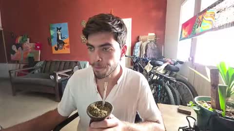 gringodelicius online show from May 18, 7:18 pm