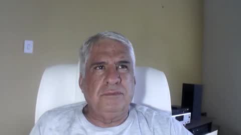 grisa01 online show from February 22, 5:47 pm