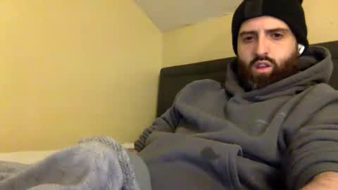 grobs123 online show from March 23, 8:15 pm