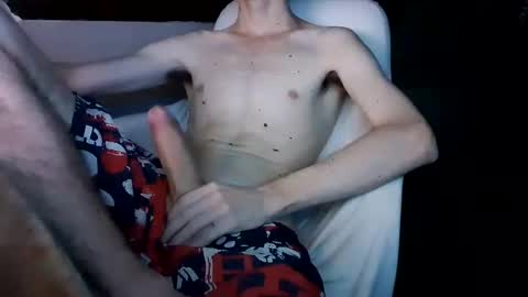 Snapshot of grod6999 chatting on January 11, 3:02 am grod6999 online show from January 11, 3:02 am