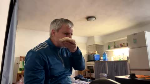 guardiannif_ online show from December 22, 5:43 pm