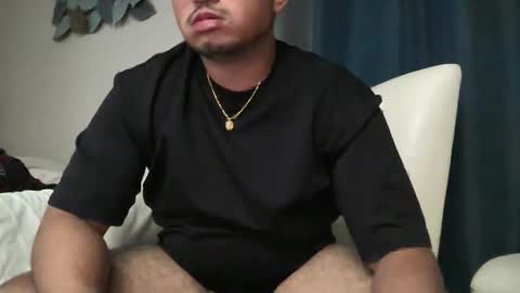 gucixoxo online show from April 9, 7:36 am