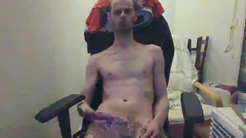 guil67728799 online show from February 14, 8:37 pm