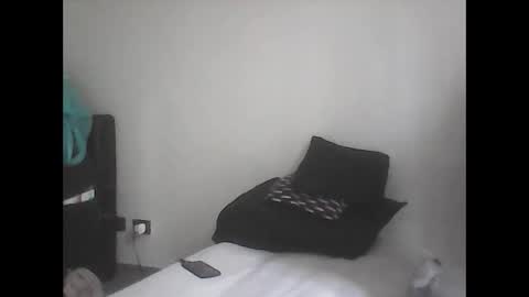 guilhermodaddy online show from January 16, 1:14 pm