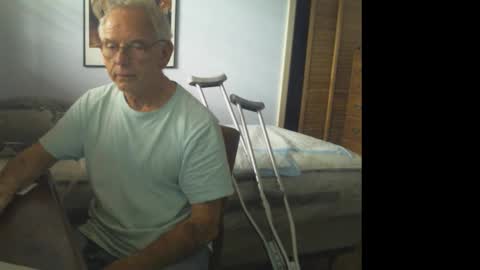 Roy online show from February 20, 6:53 pm