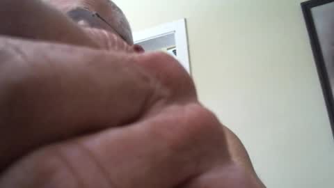 Snapshot of gulfcoast1952 chatting on February 28, 6:20 pm Roy online show from February 28, 6:20 pm