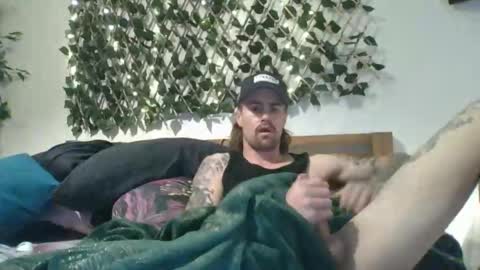 Snapshot of gusmuss chatting on October 23, 6:55 pm Jamie online show from October 23, 6:55 pm