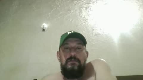 Snapshot of gustavo1350 chatting on October 25, 2:35 am gustavo1350 online show from October 25, 2:35 am