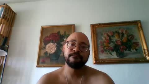 guy_wood15 online show from July 1, 3:13 pm